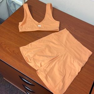 set active sportbody shorts set